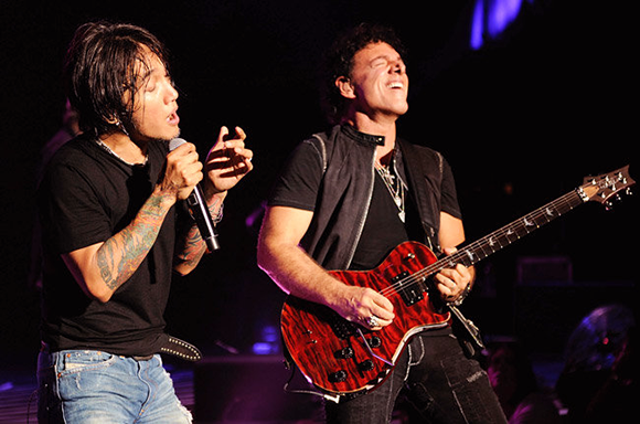 Journey & The Doobie Brothers at Perfect Vodka Amphitheatre